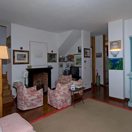 Sleeps 5 Pool Wifi Villa *