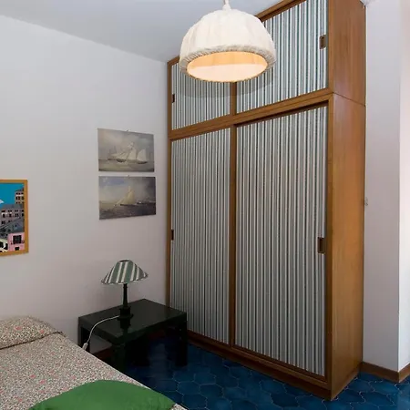 Sleeps 5 Pool Wifi * Bonassola